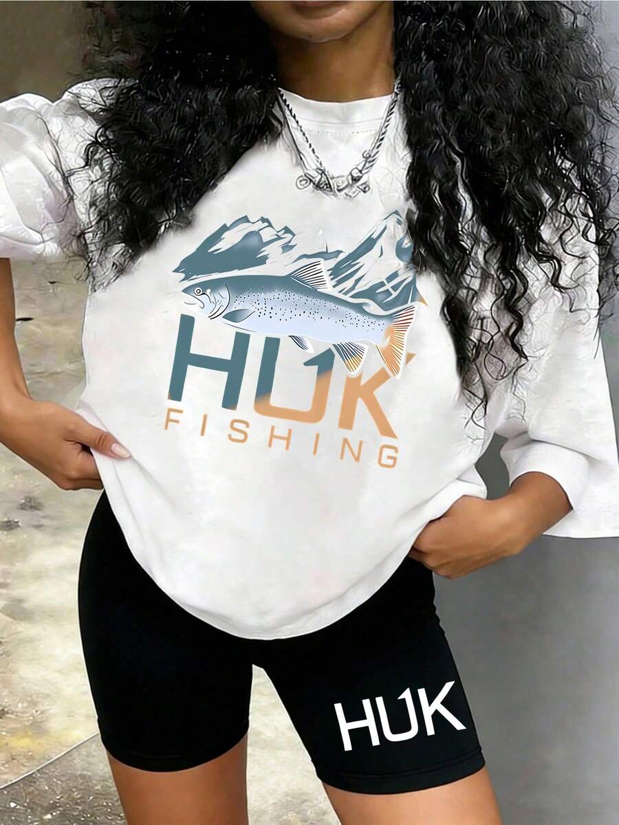 Two-Piece Set Women, HUK Fishing Trout & Mountain Print Loose T-Shirt + High-Waisted Cycling Shorts Set, A Casual And Versatile Round-Neck Short-Sleeved Top And Sports Shorts Set, Suitable For Fishing Trips, Outdoor Activities And Daily Wear - 白色 - 查看 1