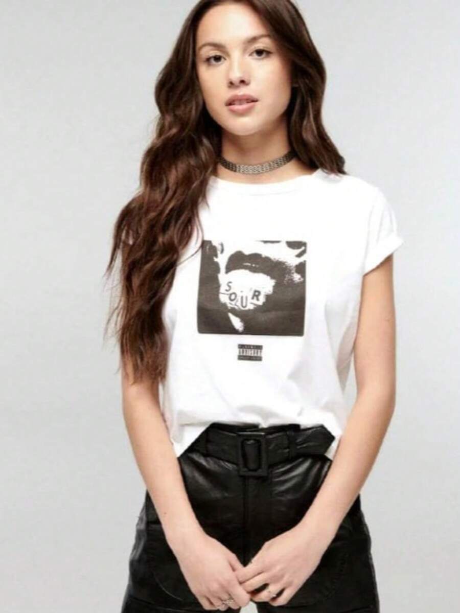 Retro Oli Via Rodrigo Aesthetic Streetwear Tee - White - View 1