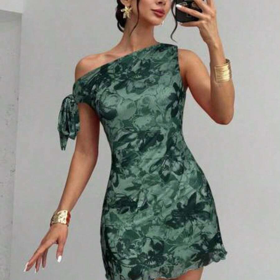 YijiaNvz Vestido mini de vacaciones elegante y sexy con hombro asimétrico y floral nuevo para mujer en verano, vestido floral de malla, vestido de cuello asimétrico, ropa de primavera/verano, atuendo de playa, elegante, sexy, vacaciones, playa, Hawái, cita, fiesta, festival de música, vestido de graduación, baile de graduación - verde militar - Ver 1