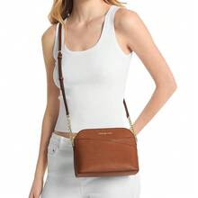 Michael Kors Jet Set Travel Printed Women's Shoulder Strap Shell Bag 35F1GTVC6T LUGGAGE - 棕色35F1GTVC6T LUGGAGE - 查看 2