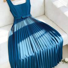 Vestido largo de línea A con cuello cuadrado, sin mangas, con cinturón y decoración de botones, con estampado floral índigo, versátil para ir al trabajo, primavera/verano DG - Azul - Ver 3