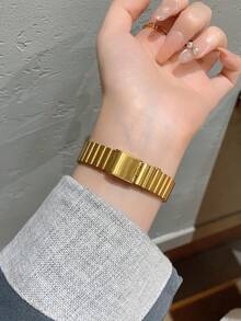 This Classic Women's Quartz Watch Is Elegant And Exquisite, Perfect For Daily Wear And Commuting, And Also Makes An Ideal Gift. - Gold - View 6