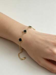 1pc Black Oil Drip Luxury Elegant 5-Petal Flower Bracelet, Suitable For Women's Daily Wear - Oil-dripping Minimalist 5-leaf Clover - View 2
