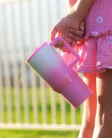HYDRO-JUG 32OZ Vacuum Insulated Mug With Handle, Straw And Leak-Proof Lid. Large Capacity For Daily Drinking. Fresh Cherry Style And Fashionable Gradient Style, Perfect For Class, Office, Sports And Family Parties. - 漸變 - 查看 1