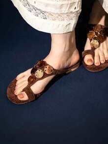 2026 New Premium Women's Flat Toe-Post Flip-Flops Outdoor Slippers - Brown - View 5