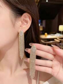 1 Pair Of Long Claw Chain Tassel Earrings, Exquisite And Personalized Earrings Suitable For Women's Daily Commuting ﻿ - Gold - View 5