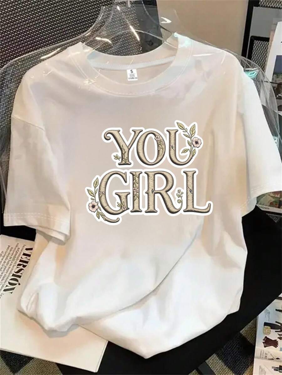Camisa de mujer de manga corta y cuello redondo con estampado de logo, apta para todas las estaciones. - Blanco - Ver 1
