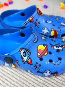 Sandália Infantil Menino Personalizada Lançamento Calce Fácil Chinelo Leve Macio Desenho Dinossauro - Azul - Visão 2