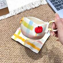 Macaron-farbiges asymmetrisches Tasse & Untertasse Set, Nachmittagstee Set, Latte Art Kaffeetasse, Milchbecher, Eisbecher, Frühstückstasse, Saftbecher, 3D geprägte Fruchtdekoration, geeignet für Zuhause, Schule, Büro, Restaurant und Café Nutzung, Feiertagsgeschenk, Geburtstagsgeschenk, Abschlussgeschenk - Verschiedenfarbig - Übersicht 7