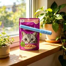 2026 New Miaoxian Wet Food Squeezer, Food Squeezing Tool With Curved Handle For Comfortable Grip, Variable Opening Design Fits Various Food Bag Sizes, Portable Pet Wet Food/Meal Pouch Squeezer With Cute Cat Paw Handle, Durable Material, Easy To Operate And Clean - Multicolor - View 4