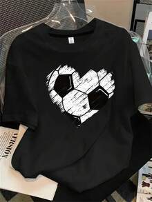 Camiseta de manga corta con cuello redondo para mujer, con estampado de balón de fútbol en forma de corazón, apta para todas las estaciones. - Negro - Ver 1