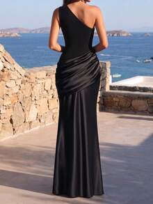 Women's Sexy One-Shoulder Fitted Long Dress, Brown, Elegant For Birthday, Cocktail Party - Black - View 7