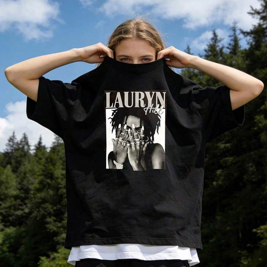Sommerkleidung für Frauen aus weicher Baumwolle, lässiges T-Shirt mit Rundhalsausschnitt, legendäre Sängerin Lauryn Hill und Porträt-Muster-Muster. - Schwarz - Übersicht 1