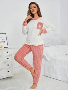 Bộ đồ ngủ nữ thu đông dễ thương gồm áo tay dài thêu hình trái tim có túi và quần dài jacquard dáng rộng thoải mái - Đỏ - Xem 5