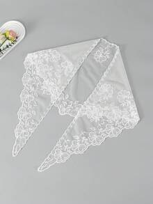 1件女款刺繡優雅三角披肩，柔軟花卉刺繡三角披肩，腰巾披肩雙用，溫柔風格外套，復古藝術外套披肩，女款通勤極簡配件 - 白色-SJJ123 - 查看 6