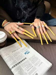 10入手工黃色10cm特長芭蕾形假指甲片，美甲用品。可重複使用，易貼易卸。適合女性日常穿戴、派對、婚禮及節日。附果凍膠、指甲銼條及其他美甲工具。 - 黃色 - 查看 3