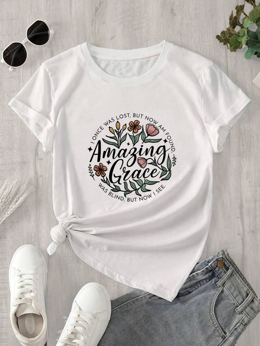 Esta blusa de manga corta y cuello redondo para mujer presenta un estampado floral con palabras de una belleza impresionante, ideal para todas las estaciones. - Blanco - Ver 1
