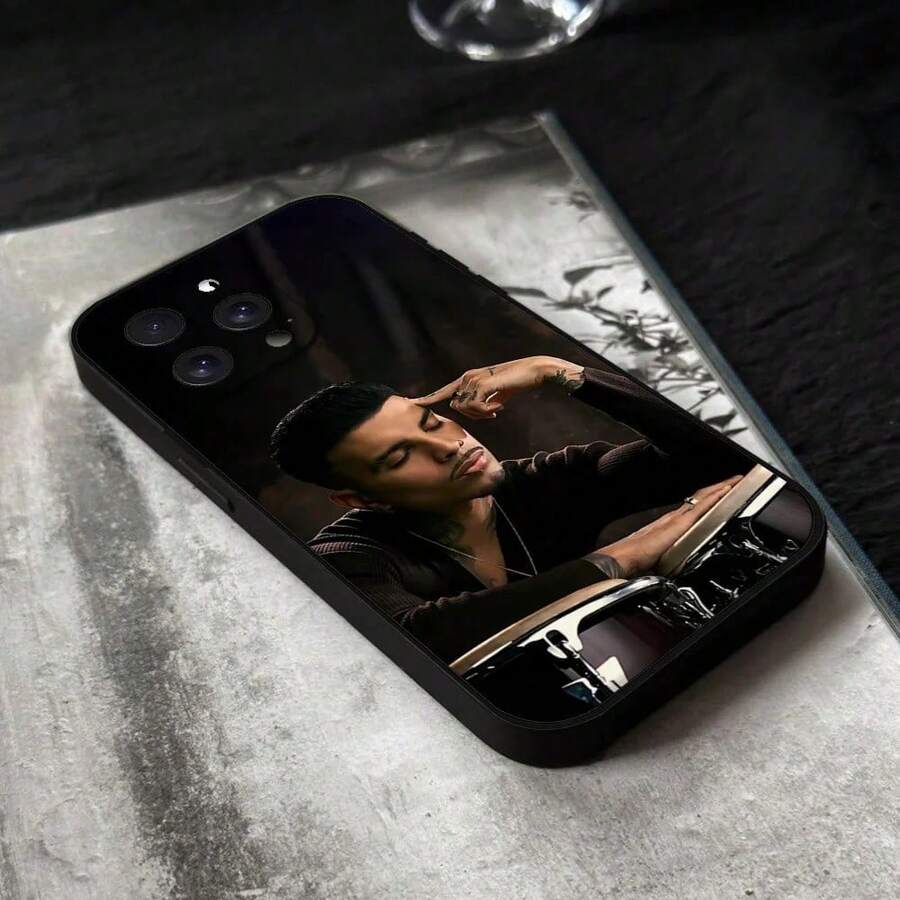 Funda de teléfono Singer R-Rauw Alejandro para 16 15 11 13 14 Pro 8 Plus X Xr Xs 12mini, cubierta negra - z6 - Ver 1