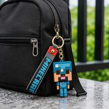 MINISO Minecraft Pixel Hero móc khóa đeo, mặt dây chuyền hoạt hình cao cấp, phụ kiện ba lô phong cách arcade, charm phong cách đường phố xanh đen, trang trí treo túi tote, điểm nhấn nội thất ô tô, chi tiết móc khóa cầm tay - Kiểu 1 - Xem 4