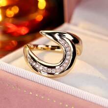 1pc Personalized Rotating Arrow Design Cubic Zirconia Inlaid Women's Ring Casual Gift - Multicolor - View 3