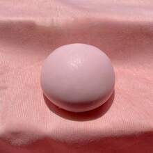 1个草莓麻糬慢回弹玩具 - 解压玩具、软捏玩具、指尖玩具、史迪奇毛绒玩具、旅行玩具、课堂指尖玩具、迷你洗澡玩具、圣诞文具减压球、生日礼物、完美礼物、玩具、游戏 - 彩色 - 查看 10