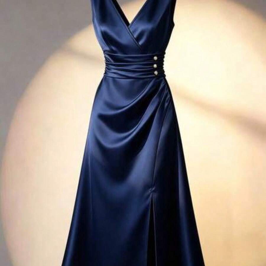 Vestido maxi elegante de satén marfil sin mangas con cuello en V, cintura fruncida y abertura lateral, de alta calidad para ocasiones formales y citas. Vestido de satén marfil, vestido de seda blanca, vestido formal de color champán, vestido formal elegante para mujer, vestido clásico elegante, vestido envolvente de satén, vestido formal midi, vestido sin mangas, vestido de satén para recepción de boda, vestidos para ocasiones especiales, vestido de satén - Azul marino - Ver 1