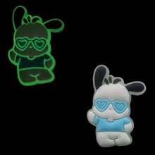 Sanrio 5/10/20件組生日派對裝飾，可愛圖案創意螢光鞋飾套組，夜間發光，適用於沙灘包、洞洞鞋、涼鞋，PVC材質，可用作鞋飾、鞋掛飾、洞洞鞋配件，隨機款式軟橡膠鞋飾可愛鞋花 - 查看 8