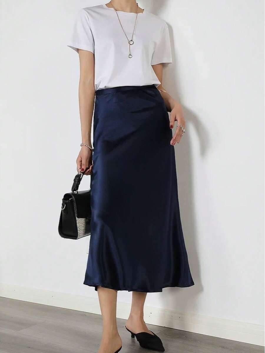 New Arrival Satin Midi Skirt, High Waist, Flowy Fit, All-Day Comfort - 藏蓝色 - 查看 1