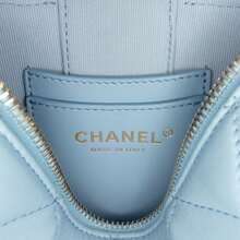 Authenticated Chanel PRE-OWNED Mini CC Quilted Lamb-Skin Vertical Vanity Case Bag - Blue - View 2