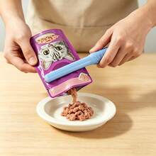 2026 New Miaoxian Wet Food Squeezer, Food Squeezing Tool With Curved Handle For Comfortable Grip, Variable Opening Design Fits Various Food Bag Sizes, Portable Pet Wet Food/Meal Pouch Squeezer With Cute Cat Paw Handle, Durable Material, Easy To Operate And Clean - Multicolor - View 3