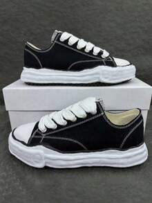 MMY Designer Collaboration Sneakers, Classic Black & White Dissolving Sole Low-Top Shoes, Aesthetic Non-Slip Durable Unisex Campus Couple Essential, Spring 2026 - Black - View 3