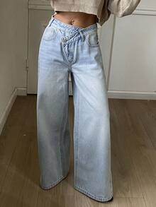 Women's Low-Rise Straight-Leg Jeans With A Stylish Waistband - Hot Pink - View 1