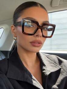 1pc Multifunctional Square Frame Reading Glasses For Women, Elegant & Fashionable, Suitable For Travel Accessories And Daily Outfits - Clear - View 3