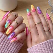 24 pezzi Unghie finte a righe di lunghezza media multicolore alla moda, punte per manicure estive eleganti e minimaliste con colore solido e sfumato, facili da applicare e rimuovere, unghie press-on riutilizzabili per viaggi, feste, eventi e vacanze - Multicolore - Visualizzare 9