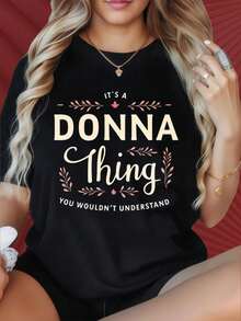 Camisetas de mujer con cuello redondo y mangas cortas tienen interesantes estampados.Es algo que solo las mujeres entienden. Camiseta negra informal con diseño gráfico para mujer, top de moda con diseño floral, adecuada para fiestas de Navidad, actividades deportivas, fiestas de vacaciones, salidas, deportes y otros regalos navideños (220g). Ideal como regalo, esta camiseta estampada es suave, transpirable y cómoda: perfecta para vacaciones, viajes y el uso diario, así como para la temporada de regreso a clases. blusas para mujer,playeras de mujer,blusas casuales para dama,blusas para mujer>ropa - Negro - Ver 1
