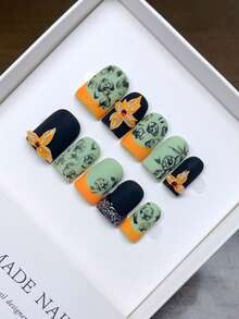 Handgefertigte tragbare Press-On-Nägel, kurze quadratische Form, handbemalte personalisierte handgefertigte Nagelkunst im Western-Stil, Komplettset-Design, Y2K-Stil Nägel, einzigartige Nischen-Kreativ-Press-On-Nägel, Frühlings- und Sommer-Alltags-Nagelkunst, abnehmbar und wiederverwendbar. - Verschiedenfarbig - Übersicht 11