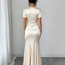 Vestido elegante y romántico de estilo francés ligero para uso diario, fiesta o citas, nuevo para primavera/verano, con decoración de perlas, dobladillo con volantes, diseño entallado de longitud media, cuello en V, unicolor, manga corta y plisado AG - Azul - Ver 3
