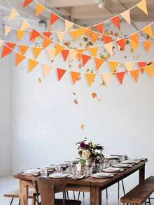 72/36/12 piezas Banderas triangulares de tela, Guirnalda de banderas de algodón, Decoraciones de banderas, Bandera triangular naranja colgante decorativa, Decoración de otoño, Boda de otoño, Fiesta de cumpleaños, Eventos familiares de Acción de Gracias, Decoración colgante de jardín al aire libre, Cosecha, Decoraciones de banderas para eventos de otoño, Adecuado para entrada, habitación, jardín, banderas coloridas, fiesta, celebración, vacaciones, boda, decoraciones. - A - Ver 6