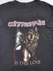 Versatile And Universally Flattering, This Outfit Exudes A Refined Vibe. Rare Is This Love Whitesnake Band Unisex All Sizes T-Shirt TMB2225 Looks Amazing When Worn!!, Loose Fit R - 後退 - 查看 1