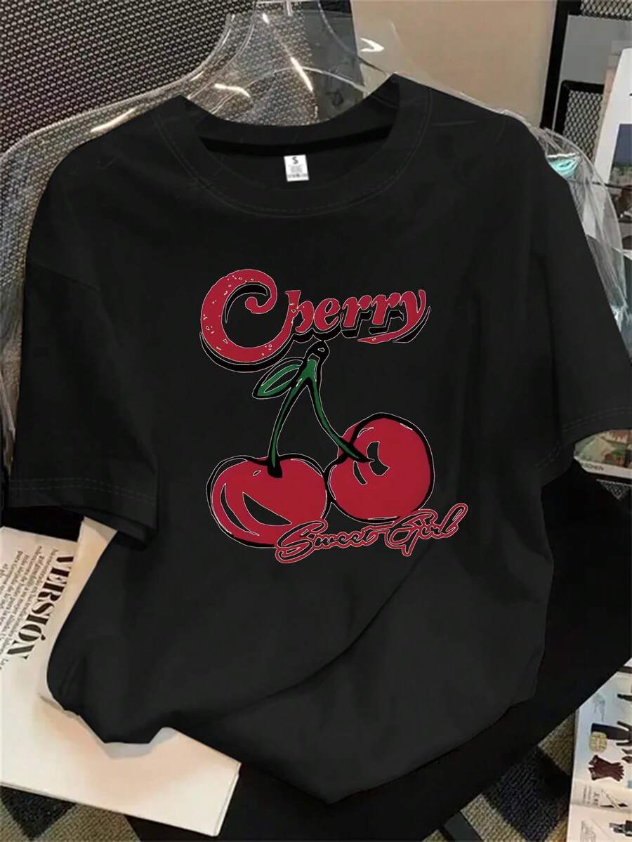 Camiseta de manga corta con cuello redondo para mujer y logo de cereza. Camiseta de manga corta con un dulce estampado de cerezas, ideal para todas las estaciones. - Negro - Ver 1