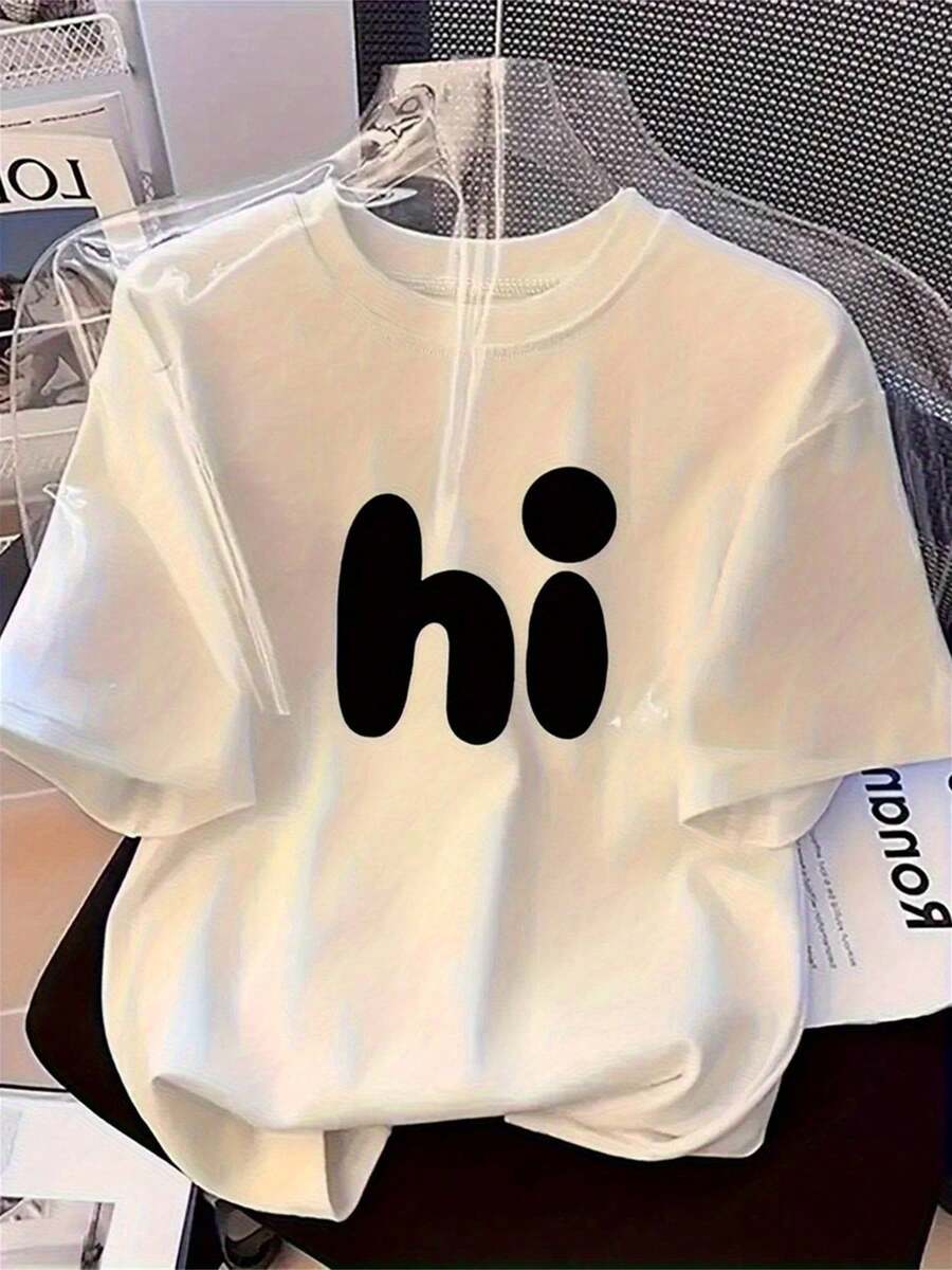 2026Oversize Extra grande Camiseta Casual de Cuello Redondo de Manga Corta para Mujeres - Impresión Gráfica "Hola", Ajuste Regular Transpirable, Top Ligero de Verano, Blanca con Letras Negras, Camisetas para Damas, 100% Algodón2026 - Blanco - Ver 1