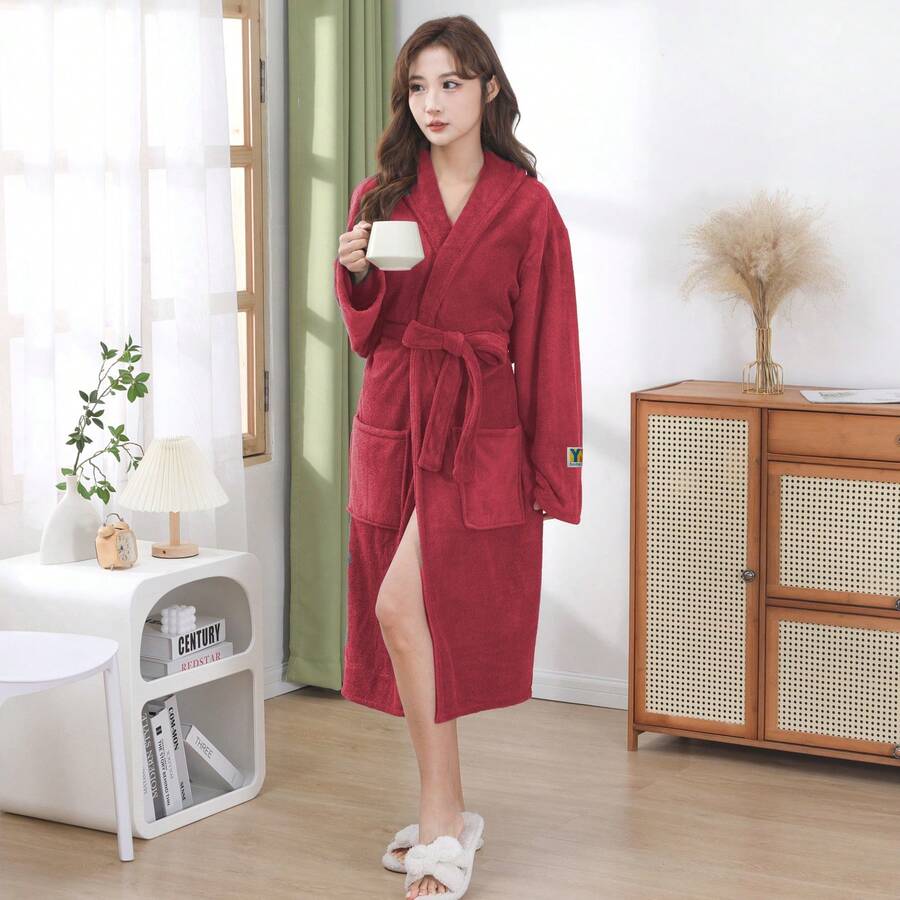 1件長袖浴袍,翻領設計,純色珊瑚絨 240gsm,柔軟吸水,適合 150-175cm 女性,適用於居家、浴室、淋浴、飯店、泳池、美容院、個人使用或送禮 - 白色 - 查看 1