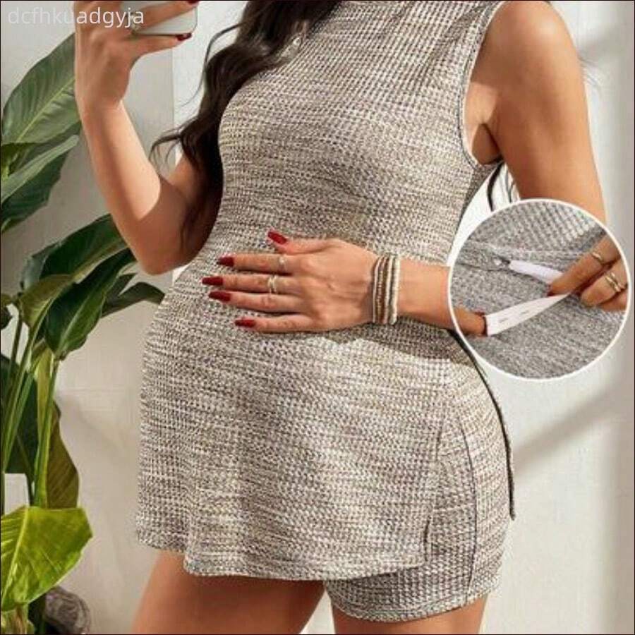 WNST
Conjunto de camiseta y pantalones cortos de mujer embarazada de estilo casual con cuadros de tweed y abertura lateral, adecuado para vacaciones, ocio de moda y otras ocasiones - Albaricoque - Ver 1