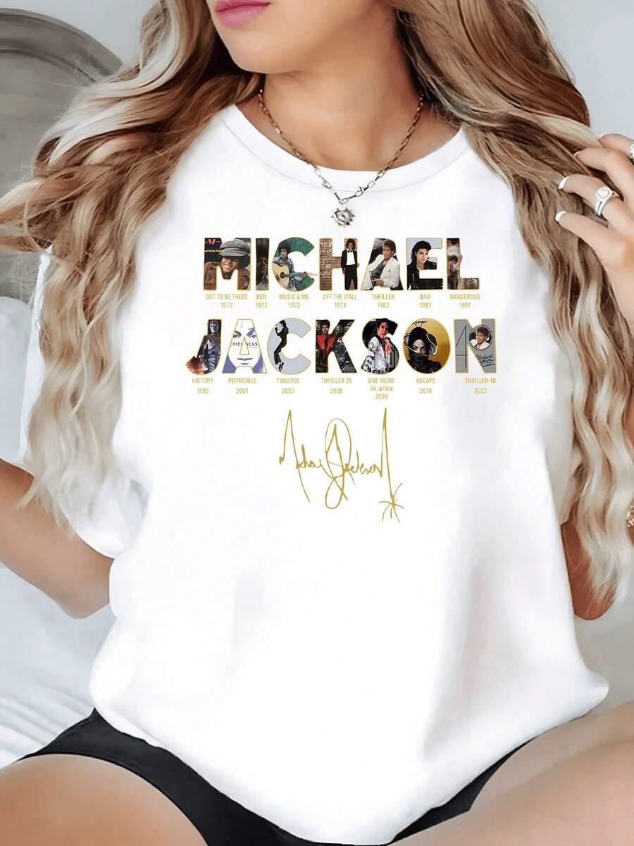 Artistic Portrait With Lettering Filled With Images Representing An Iconic Musical Career And Unforgettable Moments With A Stylish Gold Signature. Modern And Comfortable Casual Women's T-Shirt - 白色 - 查看 1