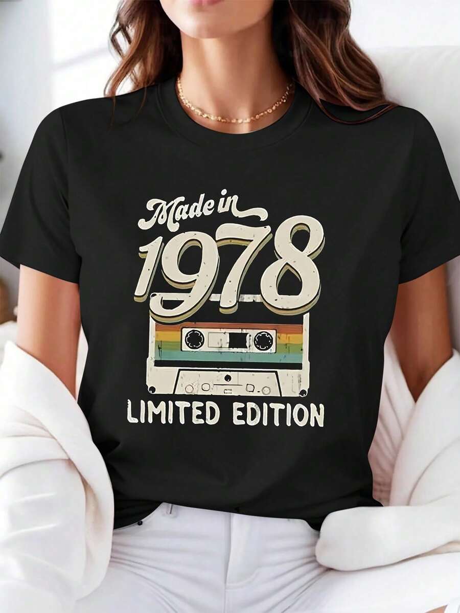 Women's Vintage 1978 Cassette Tape Graphic T-Shirt - 80's Nostalgia Retro Tee, Soft Casual Shirt For Spring/Summer Outfits, Limited Edition Vintage Print Top, Women's T-Shirt, Su - 後退 - 查看 1