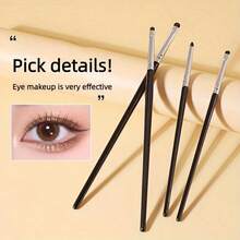 Juego de 4 brochas de maquillaje, que incluye brochas para sombras de ojos, iluminador, contorno, lápiz de cejas, herramientas de maquillaje suaves y amigables con la piel, juego de maquillaje portátil para viajes - Plateado - Ver 2