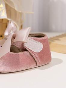 Säuglingsmädchen Samt Mary Jane Flache Schuhe mit großer Schleife Klettverschluss rutschfeste Gummisohle Säuglings Kleinkind Prinzessin Kleiderschuhe - Pink - Übersicht 3