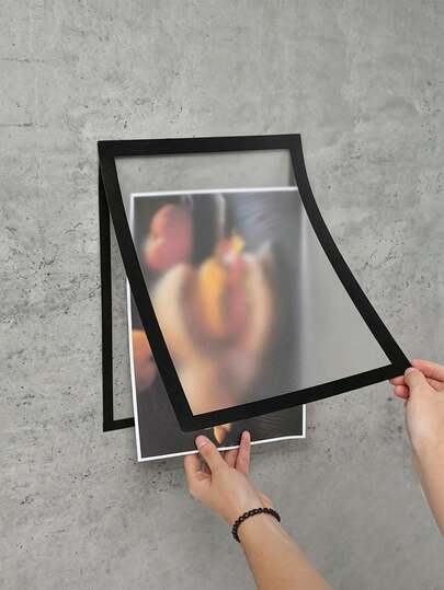 A3/A4/A5/A6 Size Magnetic Photo Frame, A4 Magnetic Self-Adhesive Photo Frame, Self-Adhesive Magnetic Picture Frame, Magnetic Wall-Mounted Photo Frame, Replaceable Wall-Mounted Picture Frame, Magnetic Poster Display Rack; Suitable For Displaying Artwork, Can Be Attached To Refrigerator Surface; Perfect For Displaying Photos, Memo Notes And Artworks; Easy To Use; Can Be Firmly Attached To Various Smooth Surfaces; Great Choice For Birthday/Graduation Gifts.