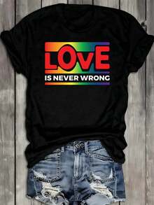 Plus Size Casual Wear For Women, "Love Never Fails" Pride-Themed T-Shirt. This New 2026 Fashion Black Short-Sleeve T-Shirt Is Fun, Playful, And Cool, With A Humorous Graphic Design. A Modern Printed T-Shirt, Soft And Comfortable, Suitable For Year-Round Wear. - 黑色 - 查看 1