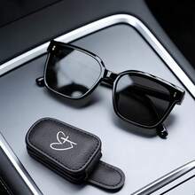 PU Leather Car Clip With Rhinestone Bow, Suitable For Storing Glasses, Cards, And Other Items On Car - one-size - View 9